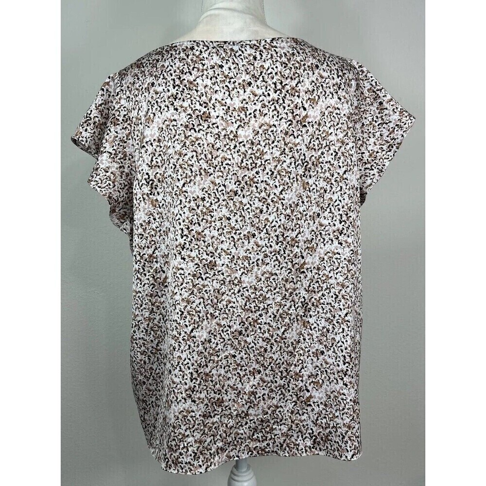 Nordstrom Short Sleeve Animal Print Pullover Blouse Size Large (12) - Picture 2 of 9